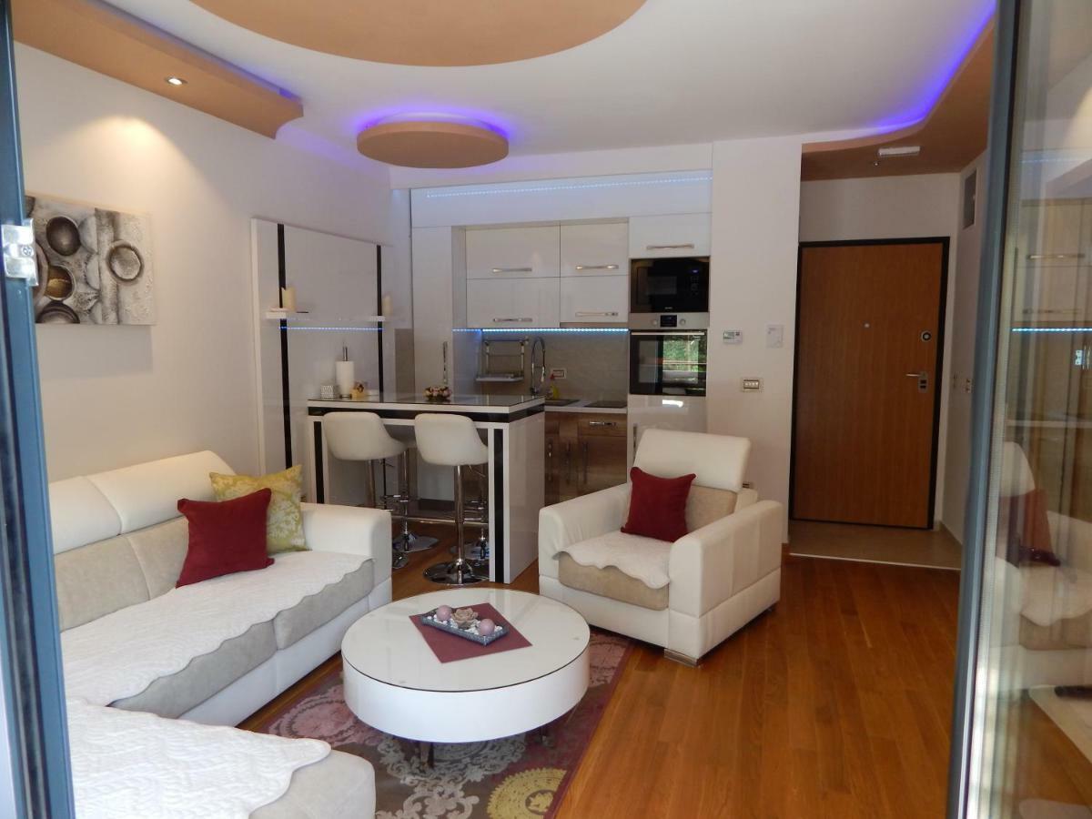 Apartment Crystal ซลาตีบอร์ ภายนอก รูปภาพ